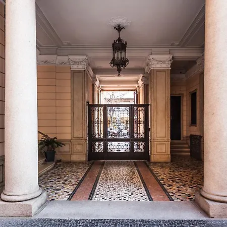 Temporary House - Via Della Moscova Διαμέρισμα *