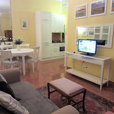 Temporary House - Via Della Moscova Διαμέρισμα *